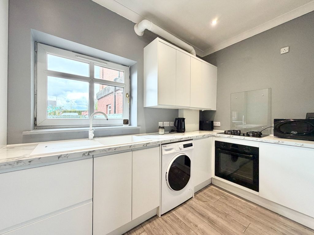 Additional image 5 of 2 bed terraced house for saleBroadside Court, Denny FK6