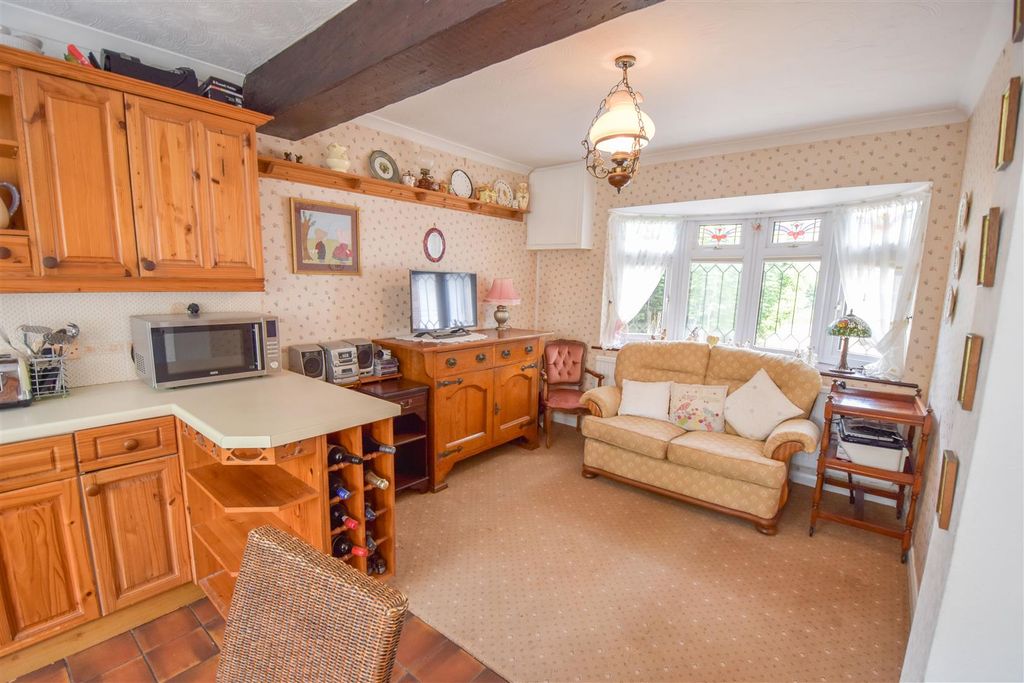 Additional image 10 of 3 bed detached house for saleFrog Street, Kelvedon Hatch, Brentwood CM15