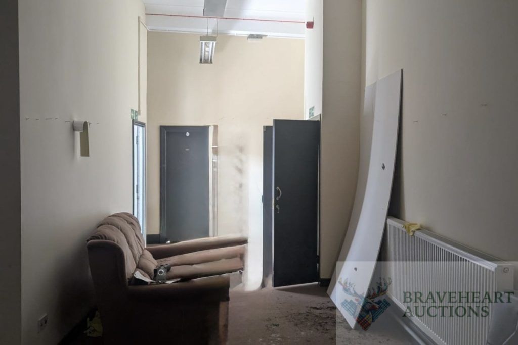 Property photo 3 of 6 Photo 3