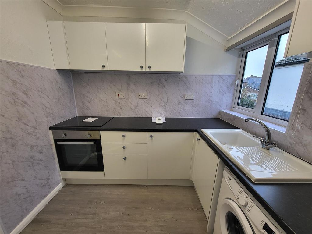 Property photo 3 of 9 20251207_110118.Jpg