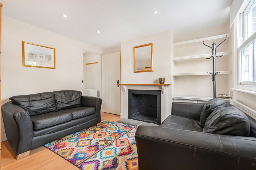 Property photo 3 of 19 Reception Room