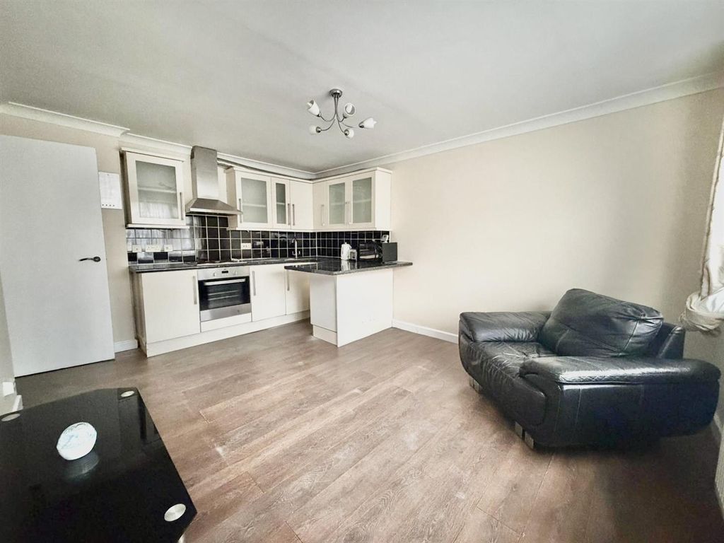 Property photo 2 of 12 Kitchen Lounge 3.Jpeg