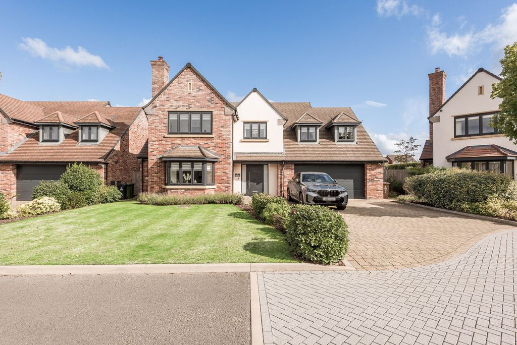 Property photo 2 of 57