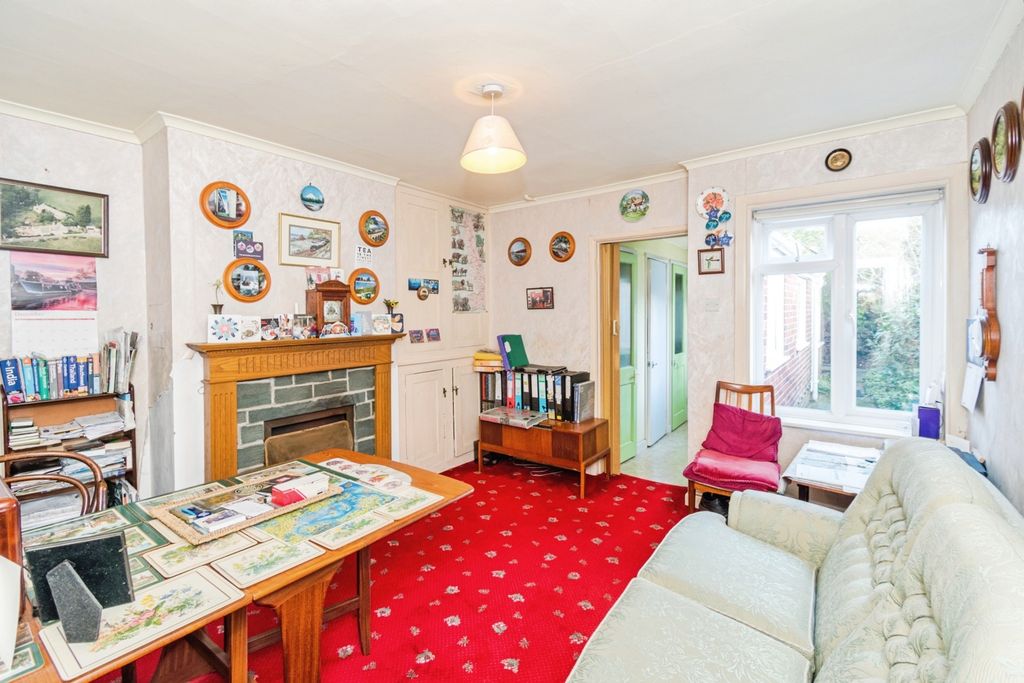 Property photo 3 of 16 Pbox-Img.Jpg