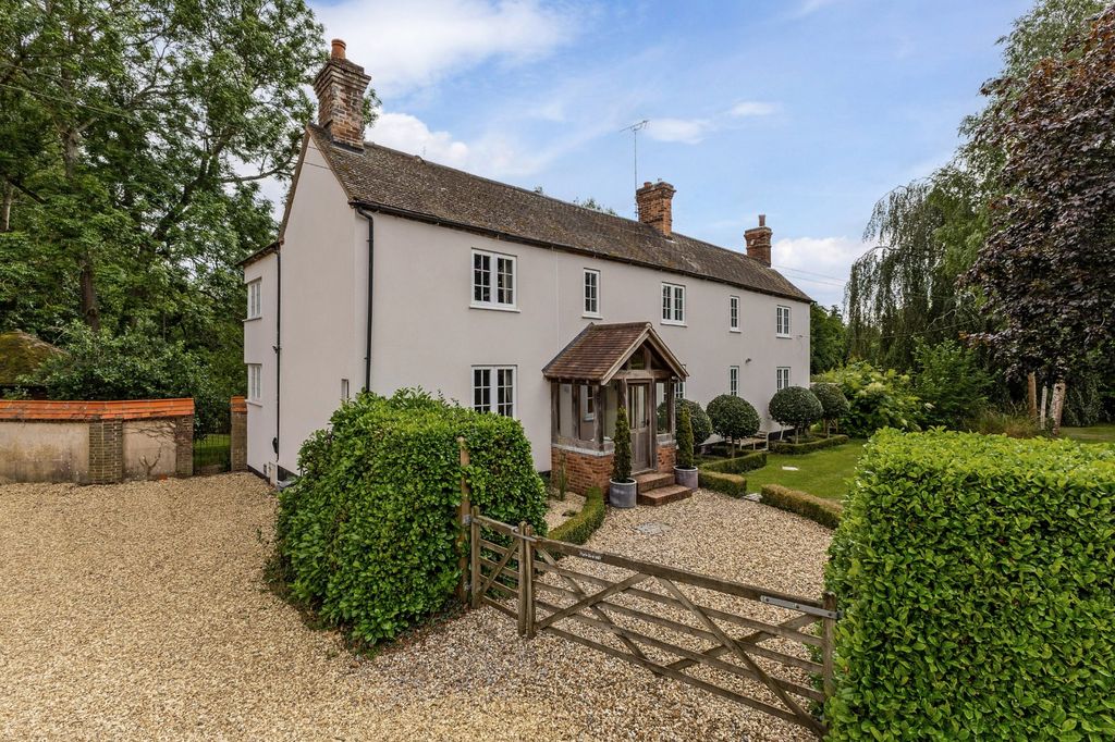 Property photo 1 of 29 Hyde End Mill