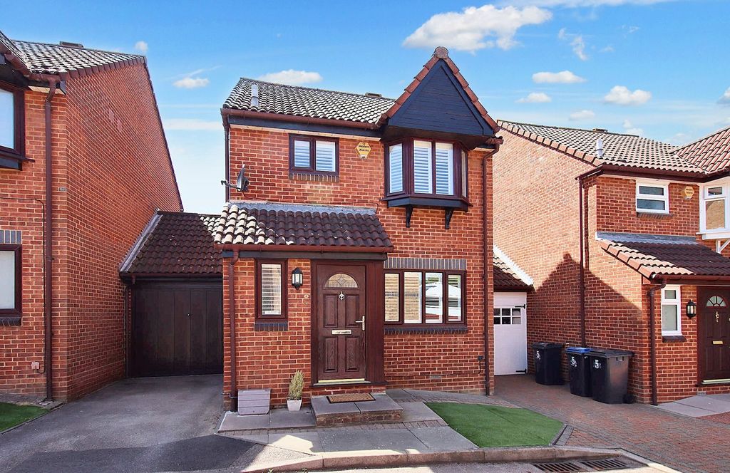 Property photo 1 of 15