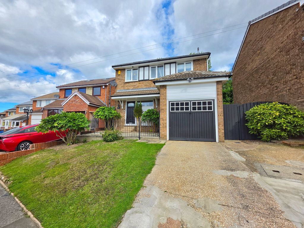 Property photo 1 of 27