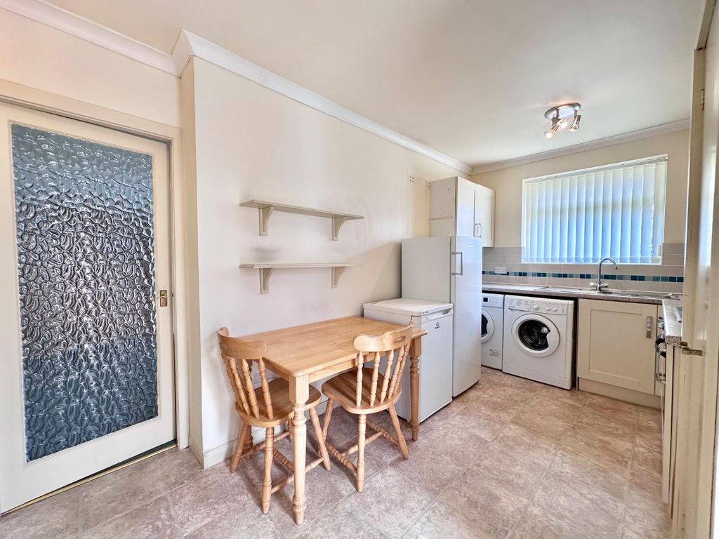 Property photo 3 of 13 Dining Kitchen