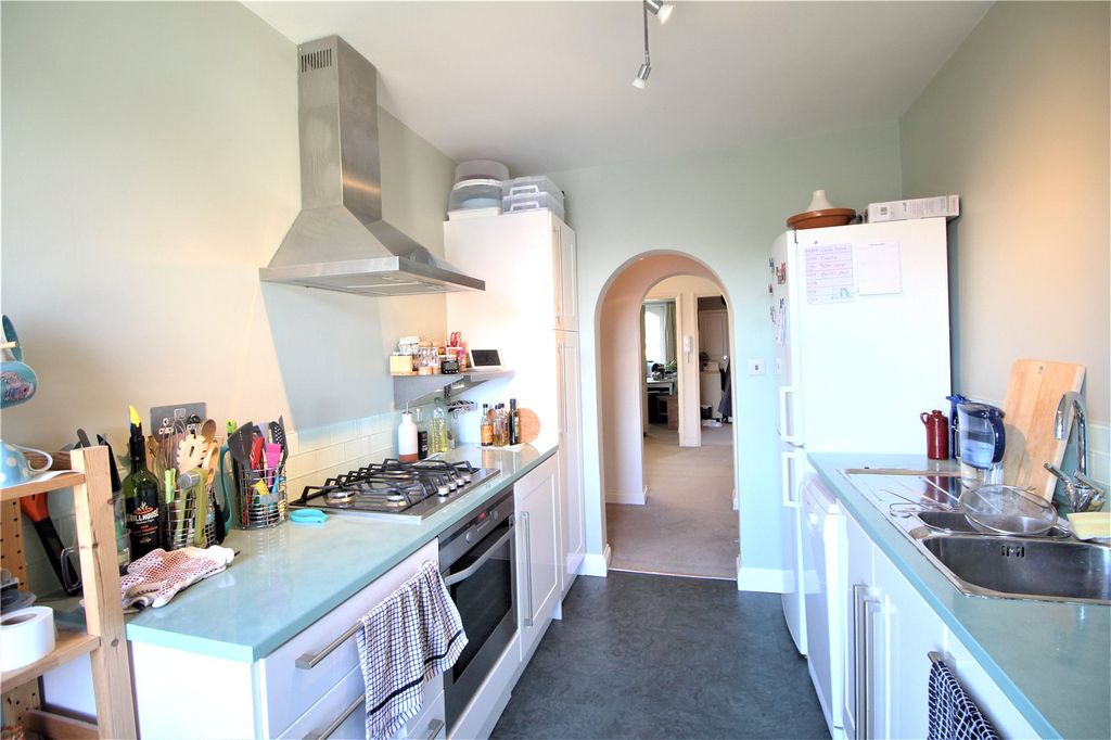 Property photo 3 of 16 Picture No. 12