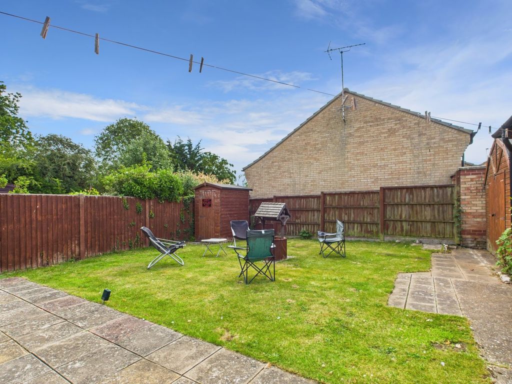 Property photo 2 of 11