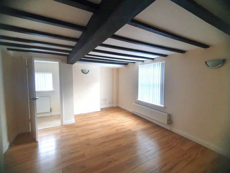 Property photo 3 of 9 Photo 2