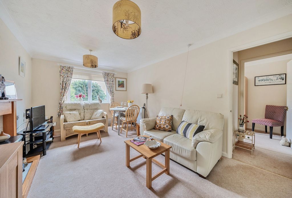 Property photo 2 of 13 1301816-6-68482E2...