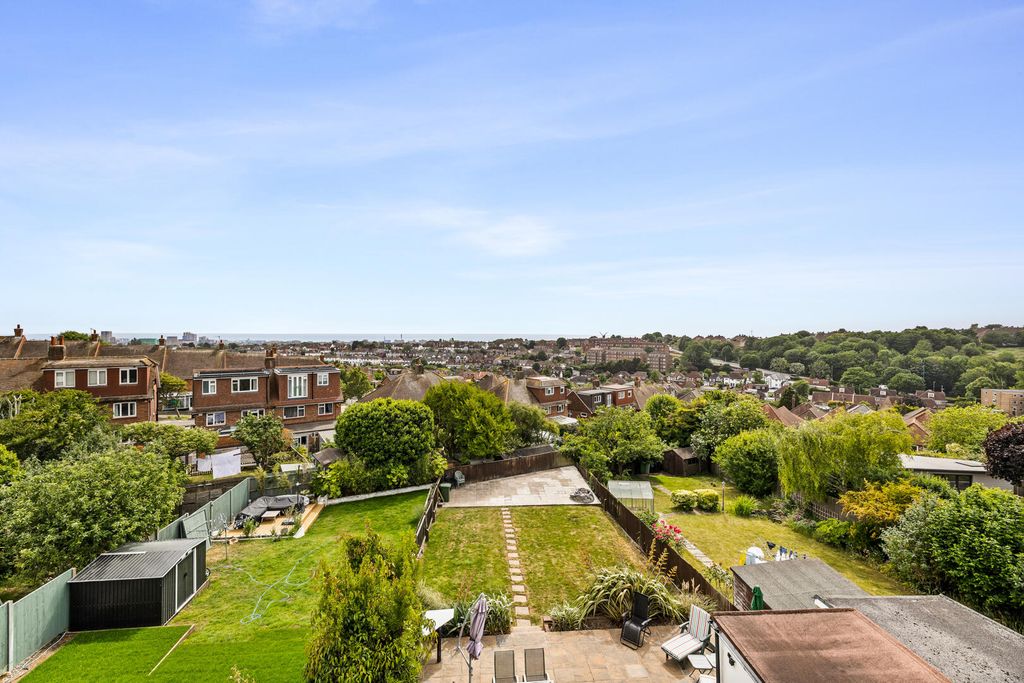 Property photo 1 of 19 Rear Garden