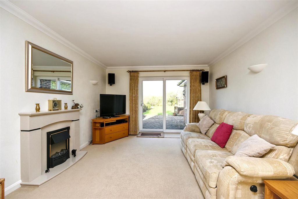 Property photo 2 of 37 Dsc_6124.Jpg