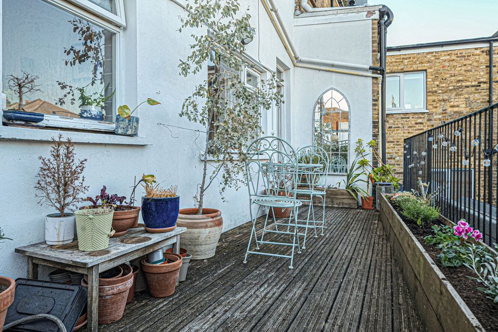 Property photo 3 of 19 Picture No. 03