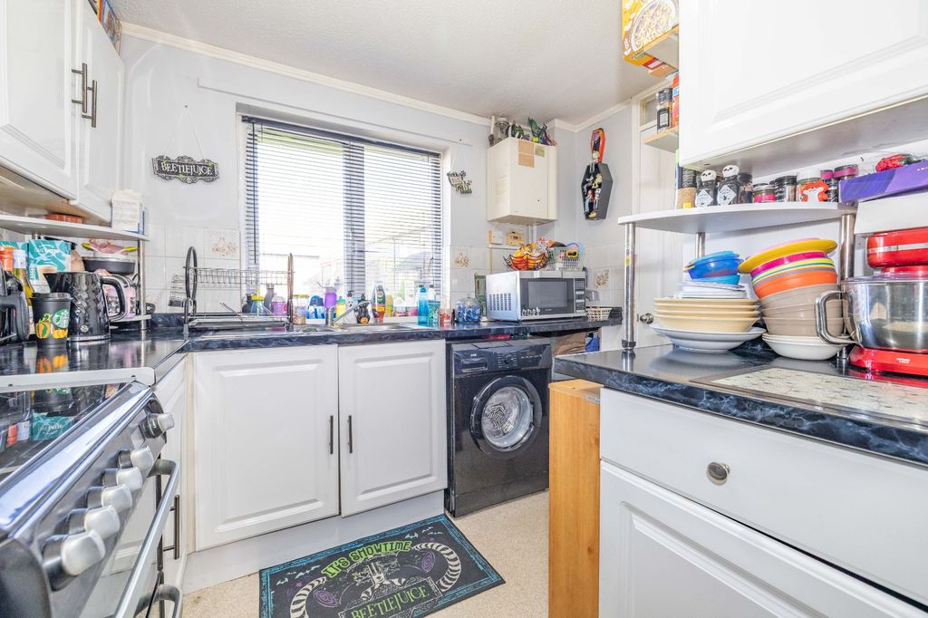 Property photo 3 of 10 Picture 3