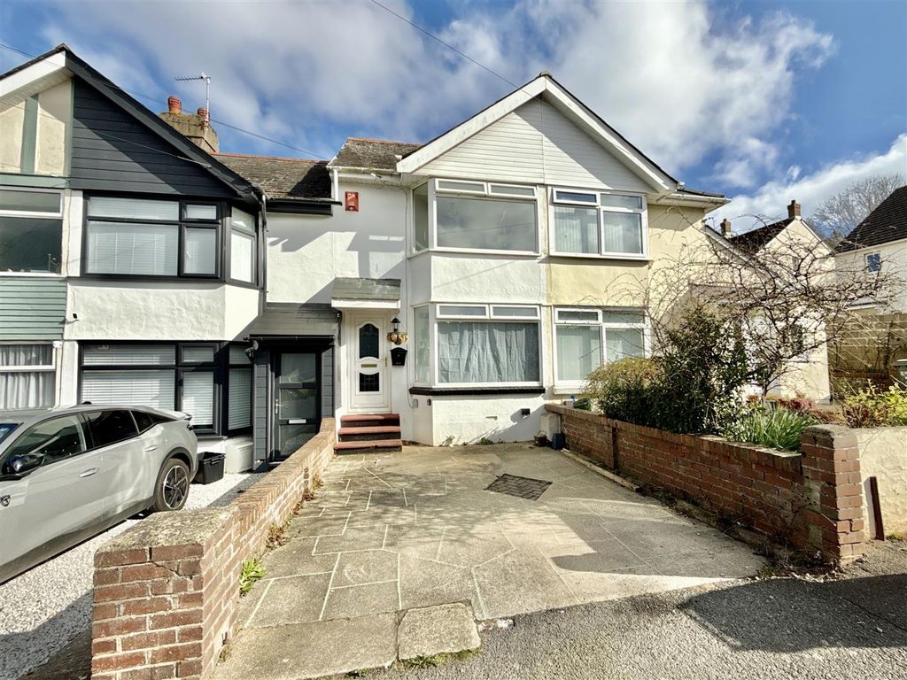Property photo 1 of 18 Frontage.Jpeg