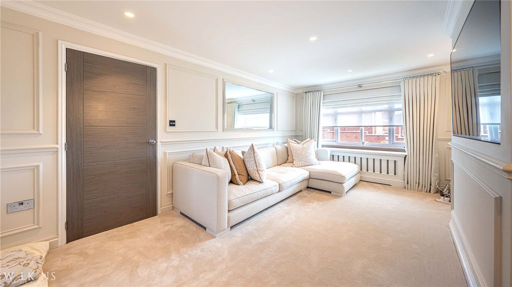 Property photo 3 of 29 Picture No. 08