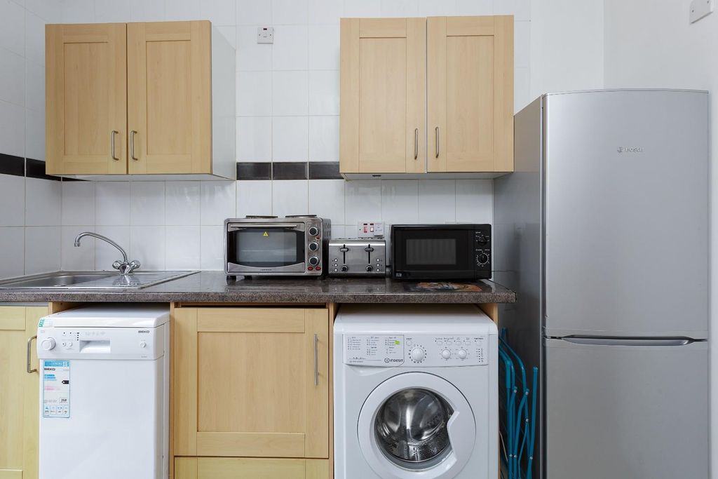 Property photo 1 of 5 _Southsea_19012022_HD_6.Jpg