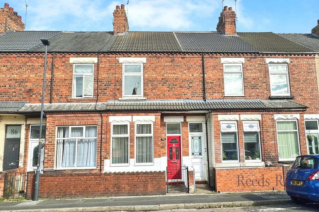 Property photo 1 of 17 Front