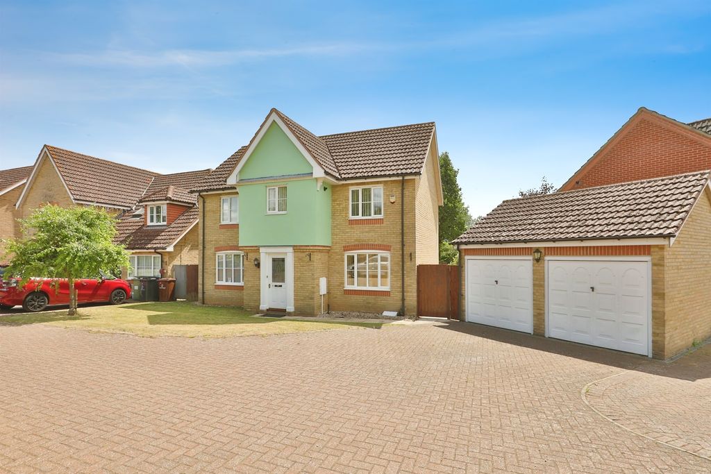 Property photo 1 of 17