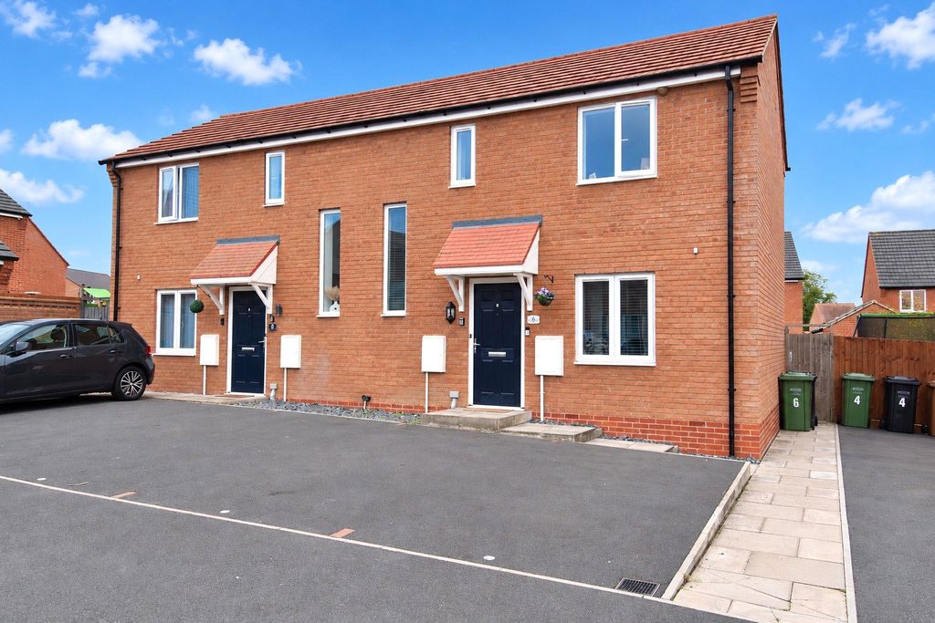 Property photo 1 of 18 Picture No. 24