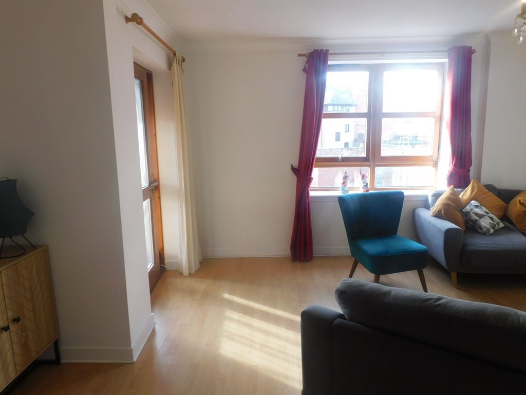 Property photo 3 of 21