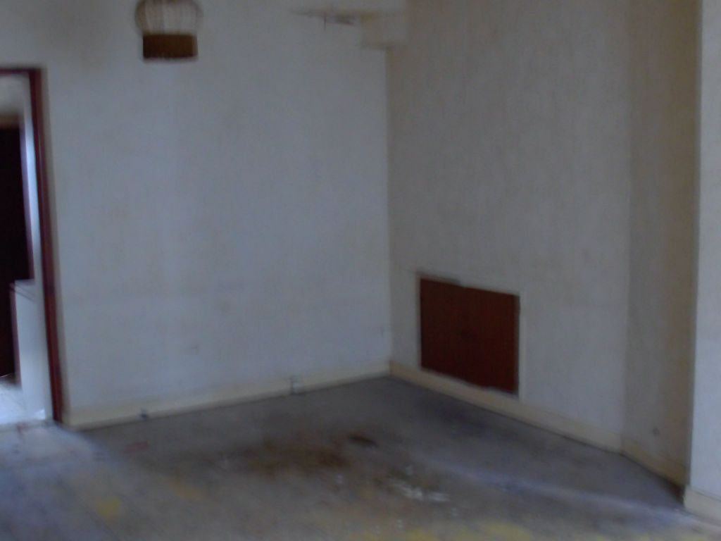 Property photo 3 of 9 Photograph 3