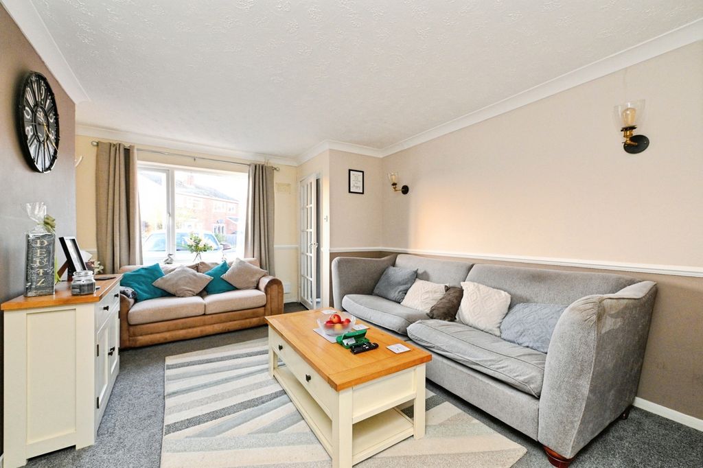 Property photo 3 of 20 Pbox-Img.Jpg