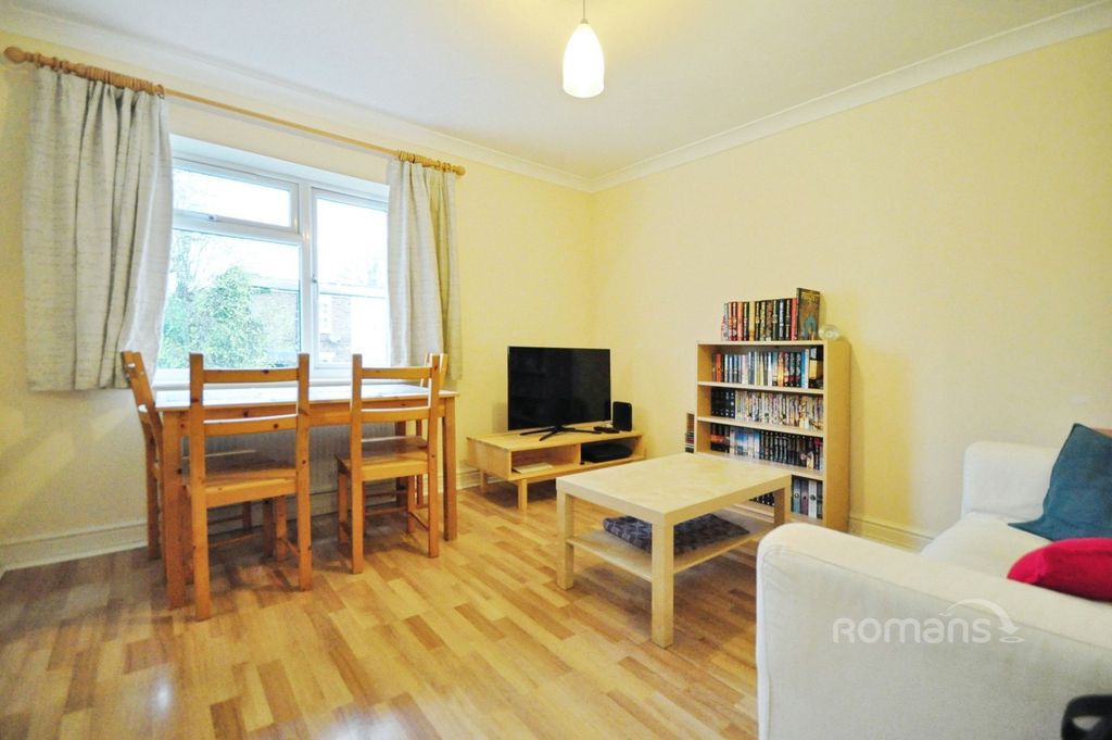 Property photo 2 of 6 Pbox-Img.Jpg