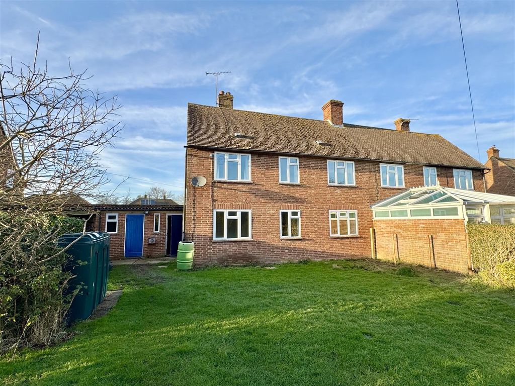 Property photo 1 of 12 Rear External