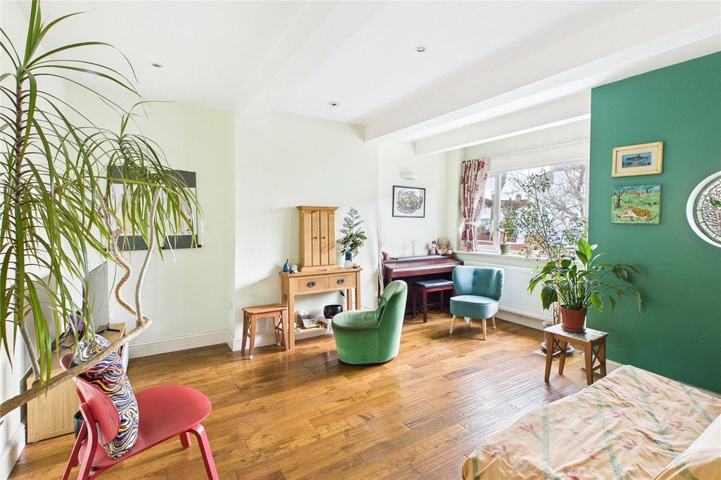 Property photo 2 of 11 Picture No. 02