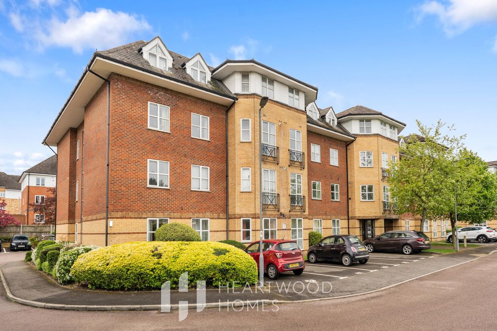 Property photo 2 of 14