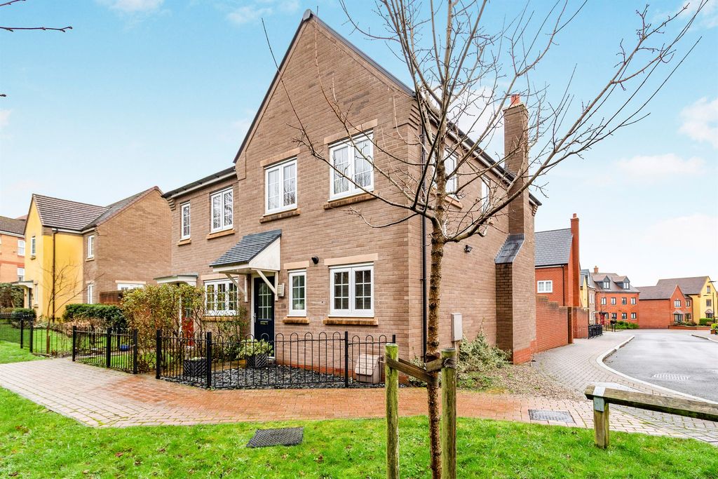 Property photo 1 of 14