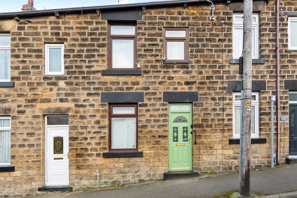 Property photo 1 of 17