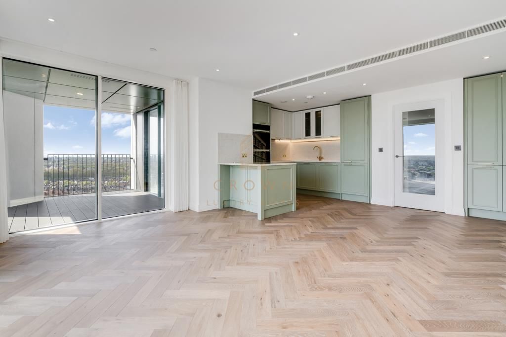 Property photo 1 of 23 Kings Tower, 112-14.Jpg