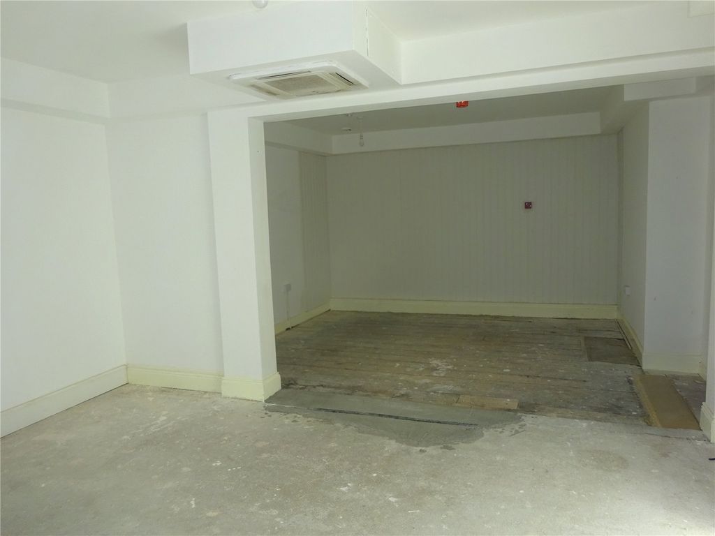 Property photo 2 of 6 Picture No. 01