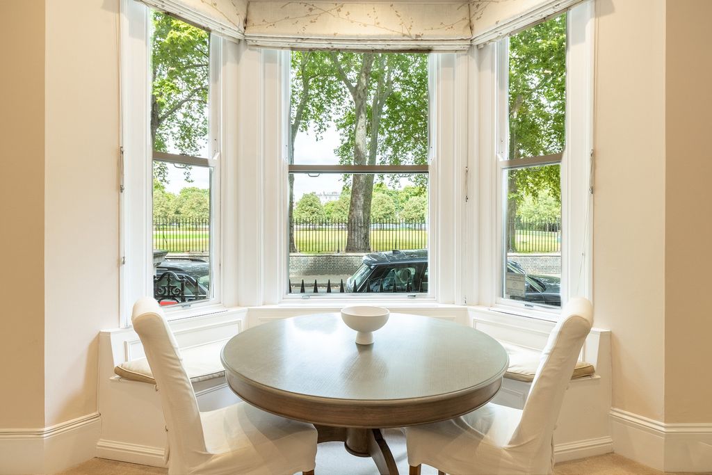 Property photo 2 of 15 Picture 2