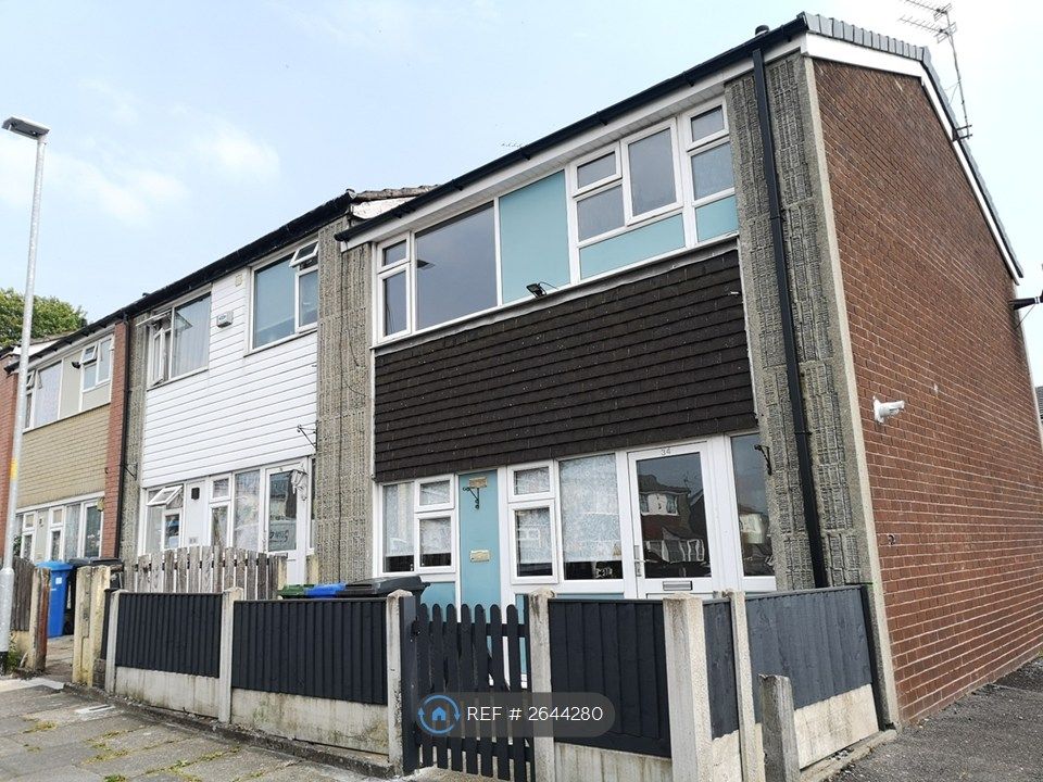 Property photo 1 of 12