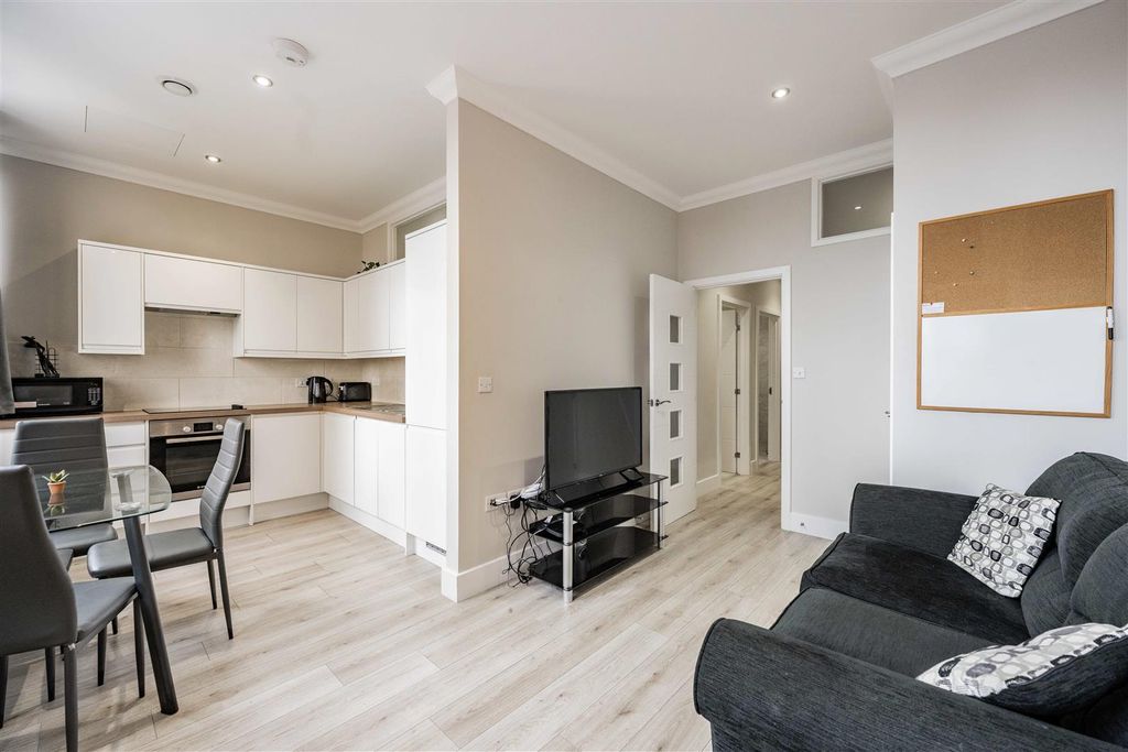 Property photo 3 of 11 11-183 Sentinel House-11.Jpg