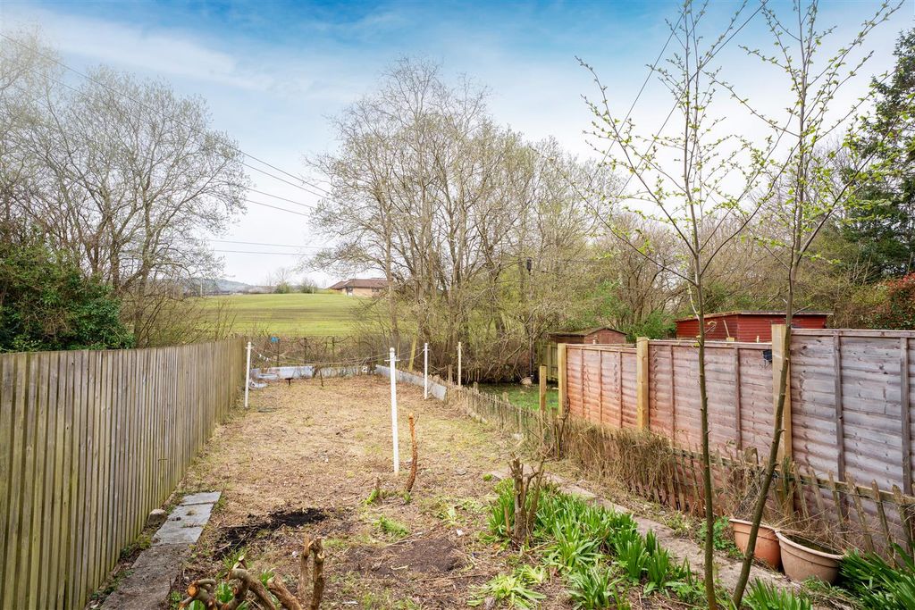 Property photo 3 of 13 52Overton-4.Jpg