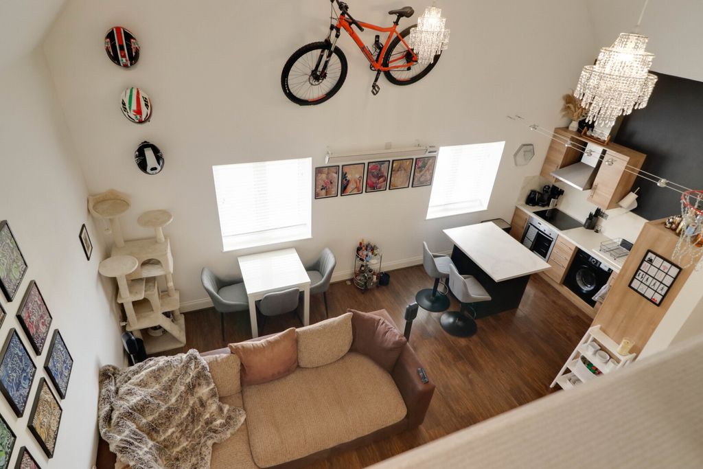 Property photo 1 of 13 Picture No. 13