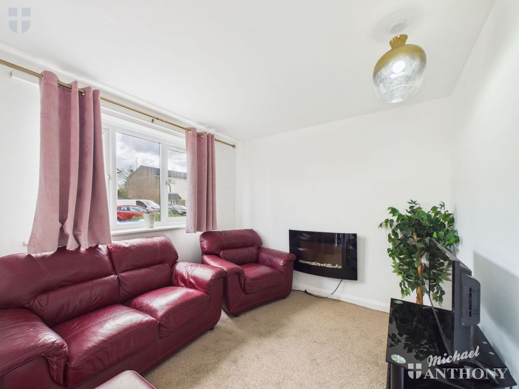 Property photo 2 of 5 19d4F9Da5c7d482c94870005F35A9A7A_80_Cam03218G0-Pr0990-Still002