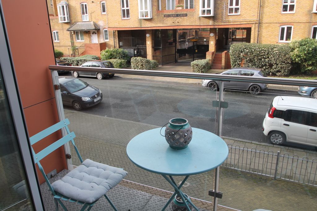 Property photo 3 of 6