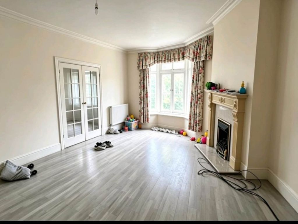 Property photo 2 of 3