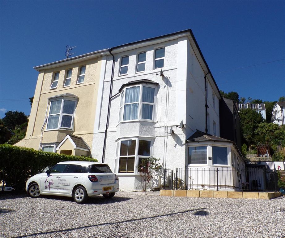 Property photo 1 of 14 Externalfront.Jpg