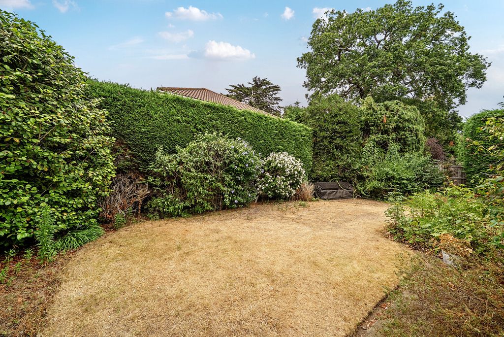 Property photo 2 of 13 1-6A63401A10487-4...