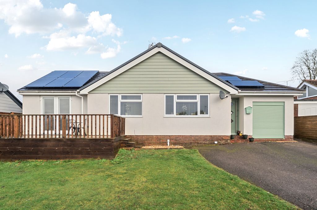 Property photo 1 of 20 1409250-37-6985d3...