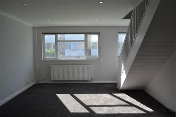 Property photo 3 of 6 3