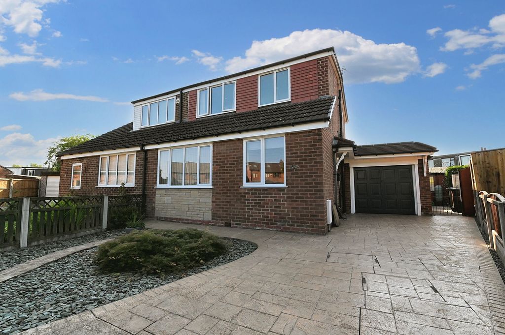 Property photo 1 of 22